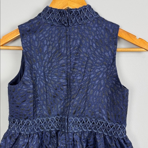 Lilly Pulitzer Girls Mini Franci Dress. Navy. Size 12. - Picture 9 of 11